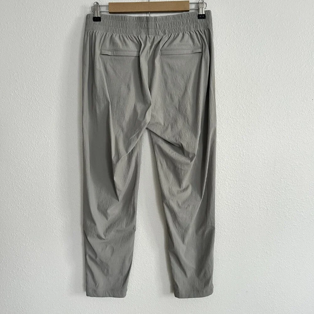 Athleta Pants Gray Mod Trekkie Crop Nylon Stretch Hiking Outdoor Casual - Picture 4 of 8